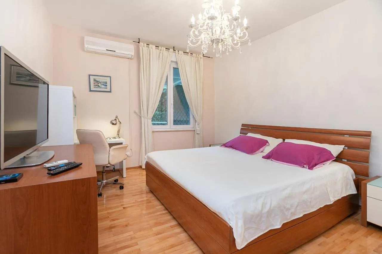 Apartment Relax Whit Big Terrace 170M2 Near The Beach سبليت كرواتيا