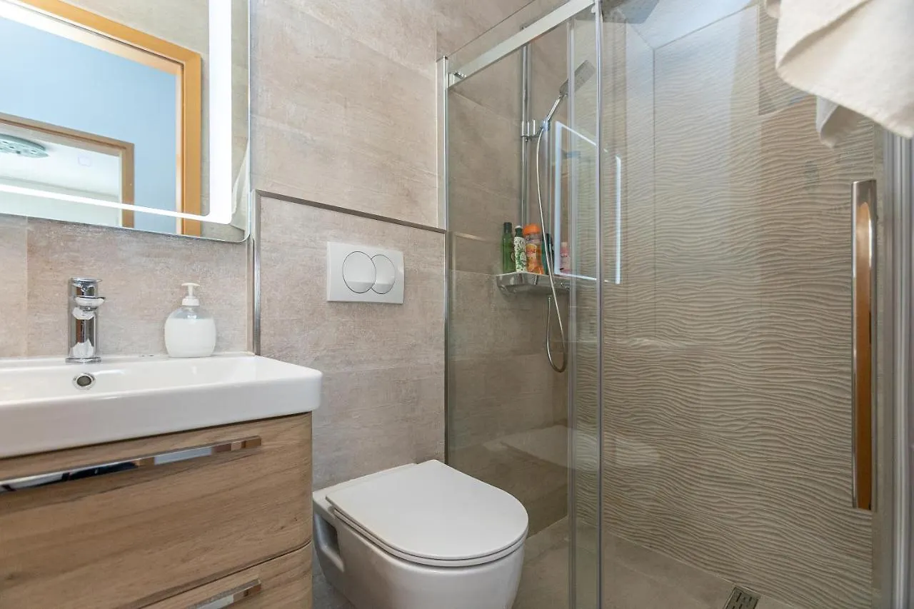 Apartment Relax Whit Big Terrace 170M2 Near The Beach Split 0*,