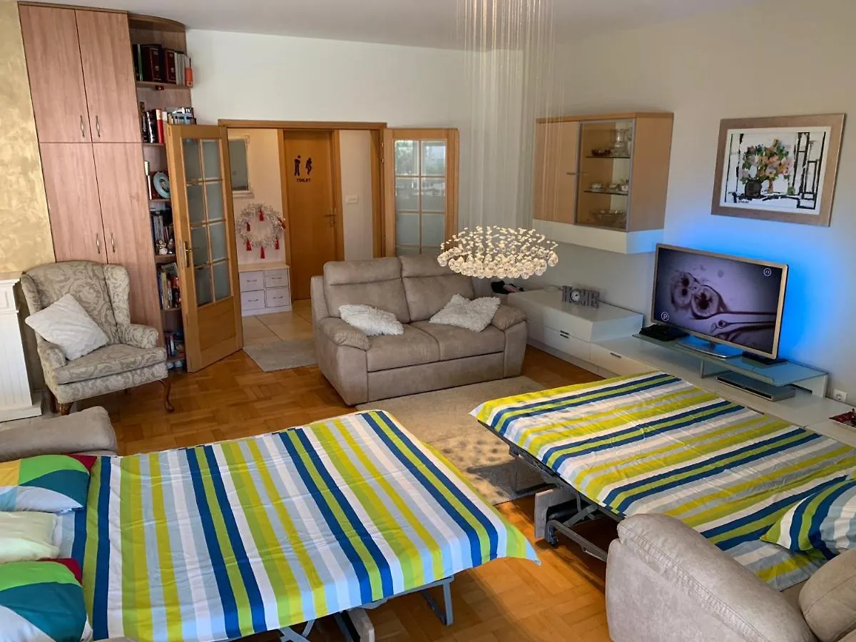Apartment Relax Whit Big Terrace 170M2 Near The Beach Split