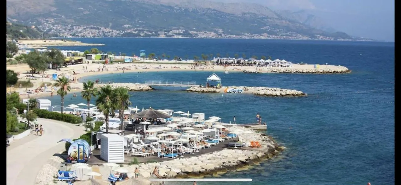 Apartment Relax Whit Big Terrace 170M2 Near The Beach Split 0*,  Croatia