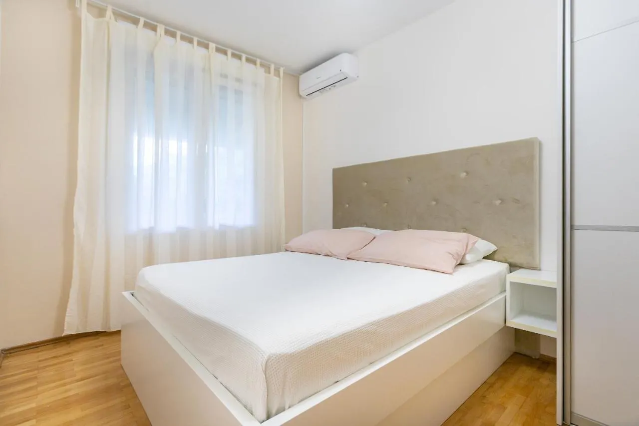 Apartment Relax Whit Big Terrace 170M2 Near The Beach Split